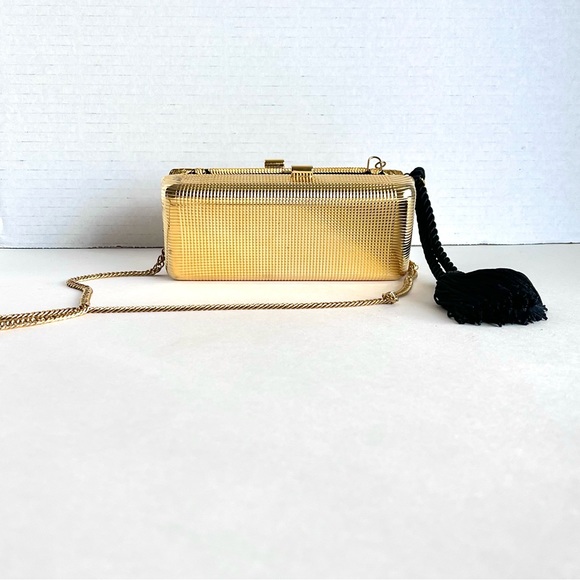 Vintage Columbine Evening Bag | Shiney Gold Metal with Tassle Size: Os - Picture 3 of 11